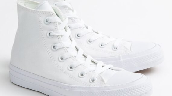 Ted Baker Womens Light